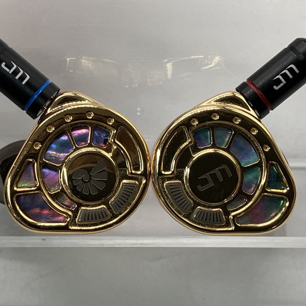 【中古】Nautilus(Universal Fit)【秋葉原】