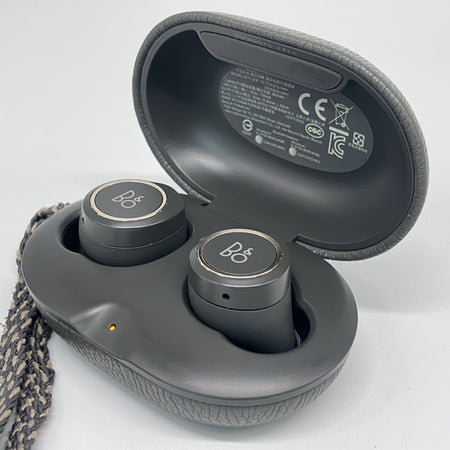 BANG & OLUFSEN 【中古】Beoplay E8 Charcoal Sand【秋葉原】 – e