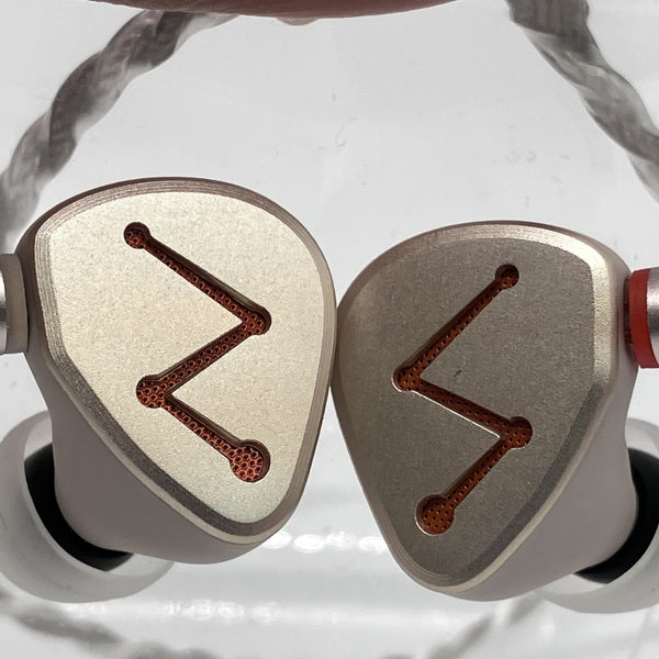 【中古】DZ4【秋葉原】