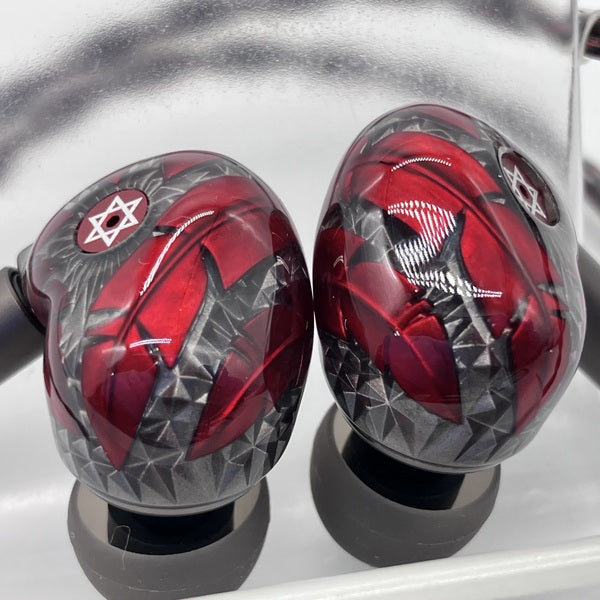 【中古】LUCIFER【日本橋】