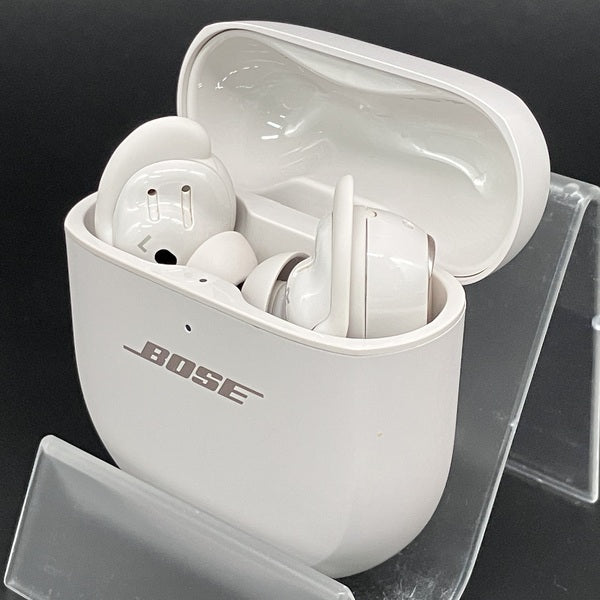 【中古】QuietComfort Ultra Earbuds White Smoke【秋葉原】