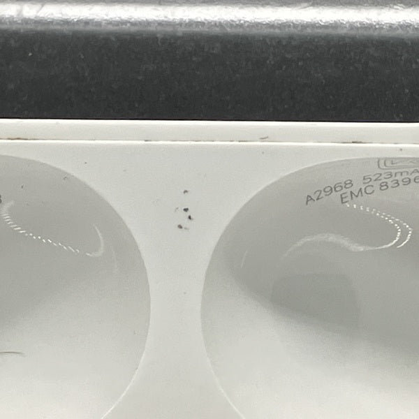 Apple 【中古】AirPods Pro (第2世代) MagSafe充電ケース(USB-C