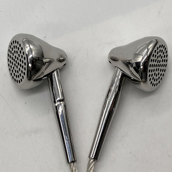 水月雨 (MOONDROP) 【中古】PAVANE【秋葉原】 – e☆イヤホン