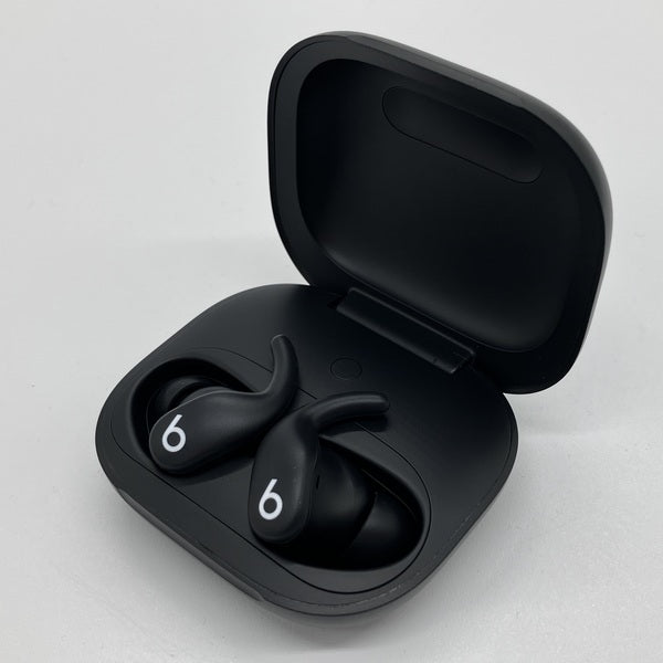 【中古】Powerbeats Fit  ジェットブラック 【ME2J4PA/A】【秋葉原】