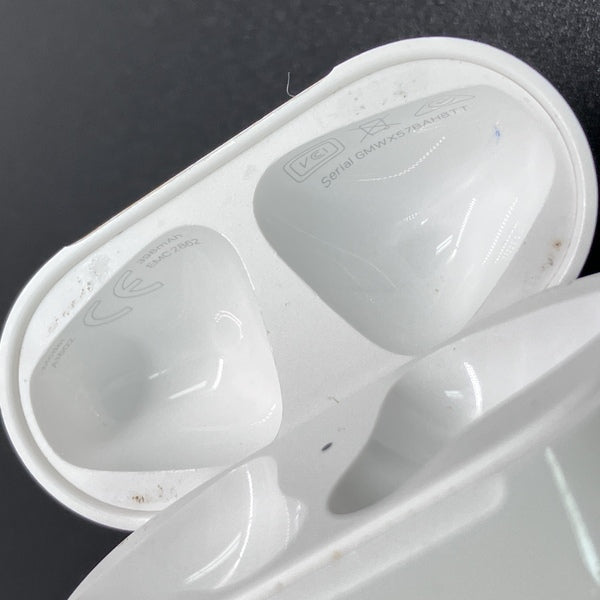【中古】airpods充電ケース【日本橋】
