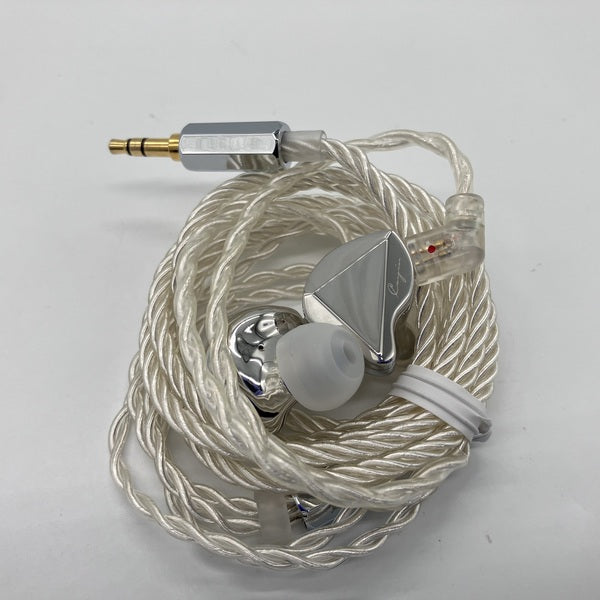 Cayin 【中古】Fantasy (YD01)【秋葉原】 – e☆イヤホン