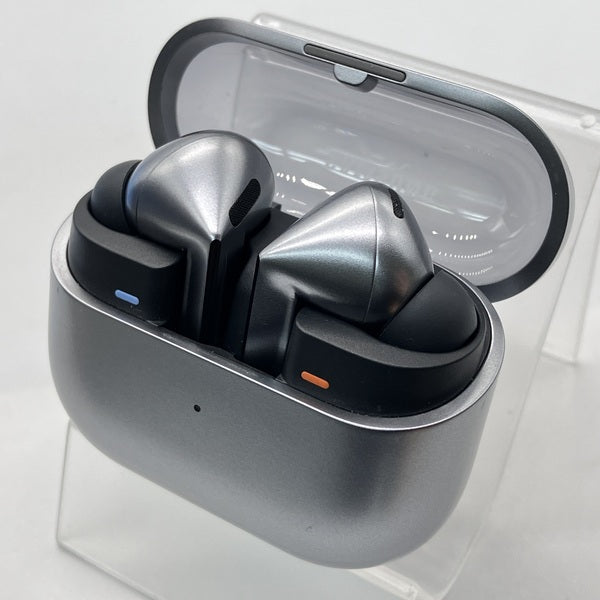 【中古】Galaxy Buds3 Pro シルバー 【SM-R630NZAAXJP】【秋葉原】