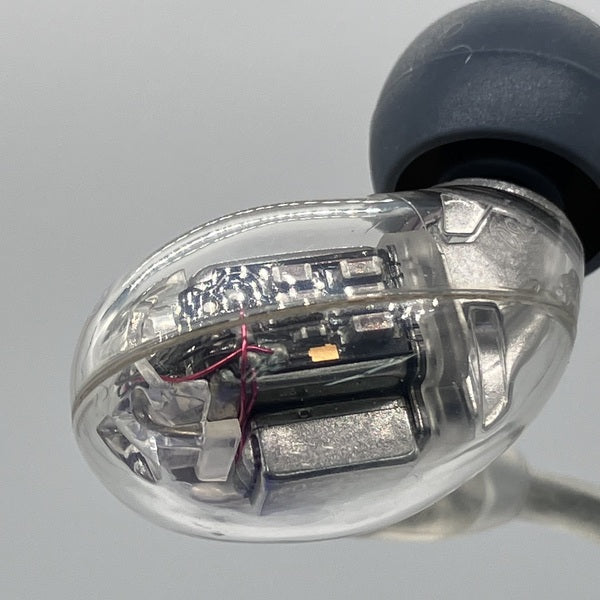 SHURE 【中古】SE846 クリア【SE846-CL+BT1-A】【日本橋】 – e☆イヤホン