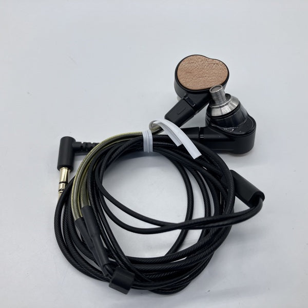 TAGO STUDIO TAKASAKI 【中古】T3-02【日本橋】 – e☆イヤホン