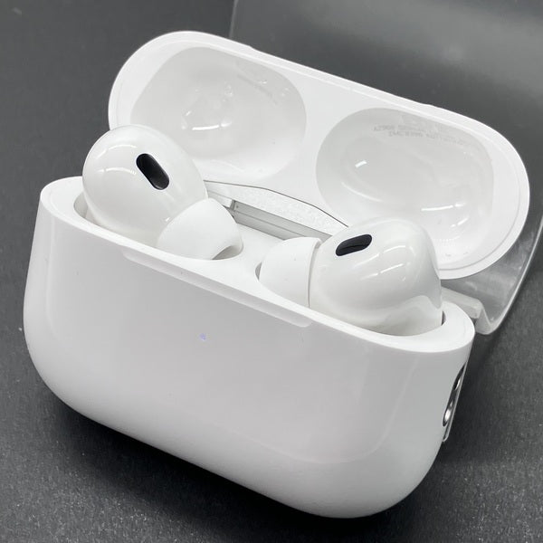 【中古】MagSafe充電ケース(USB-C)付きAirPods Pro(第2世代) MTJV3JA【秋葉原】