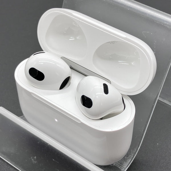 【中古】Airpods MME73J/A 3rd Generation【秋葉原】