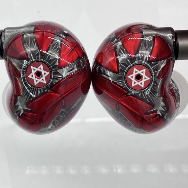 【中古】LUCIFER【秋葉原】