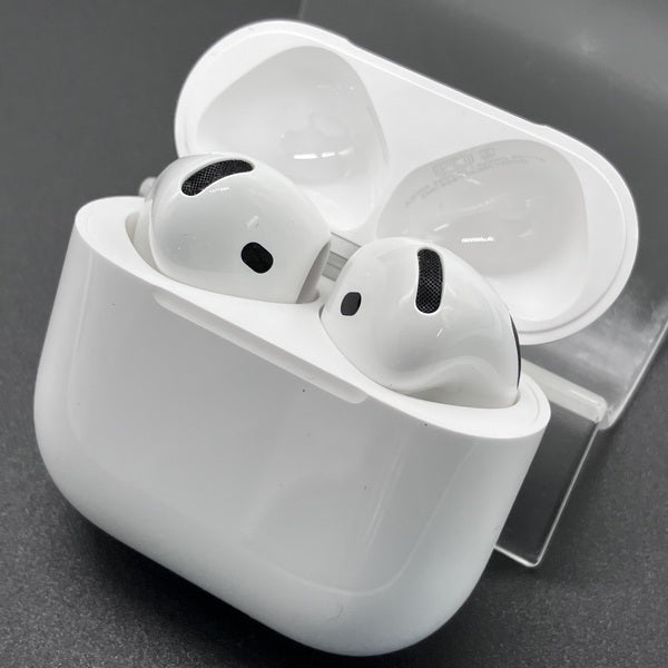 【中古】AirPods 4 MXP93J/A（アクティブノイズキャンセリング搭載）【仙台】