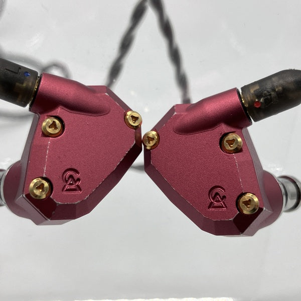 【中古】IO 【CAM-5324】【日本橋】