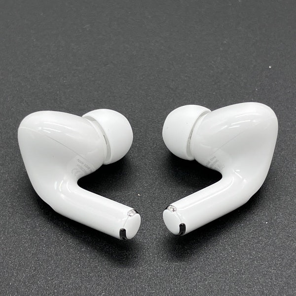 Apple 【中古】MagSafe充電ケース(USB-C)付きAirPods Pro(第2世代