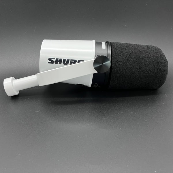 SHURE MV7 ポッドキャストマイクロホン ホワイト SHURE MV7+-W-J MV7+ ポッドキャストマイクロホン(ホワイト) - 業務用