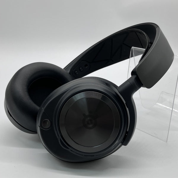 SteelSeries 【中古】Arctis Nova Pro Wireless P(RE) PlayStation用