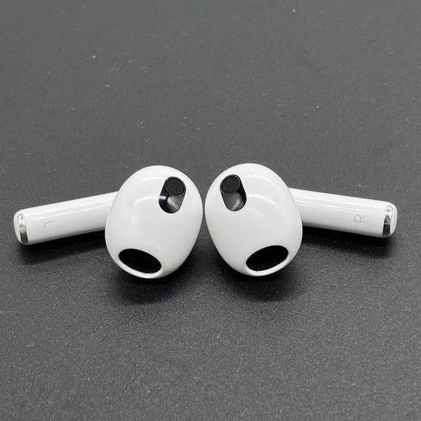 Apple 【中古】Airpods MME73J/A 3rd Generation【秋葉原】 – e☆イヤホン