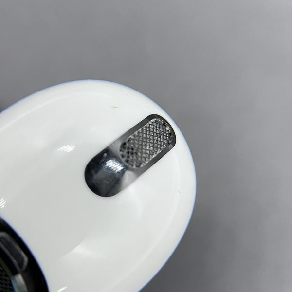 Apple 【中古】AirPods Pro MWP22J/A【日本橋】 – e☆イヤホン