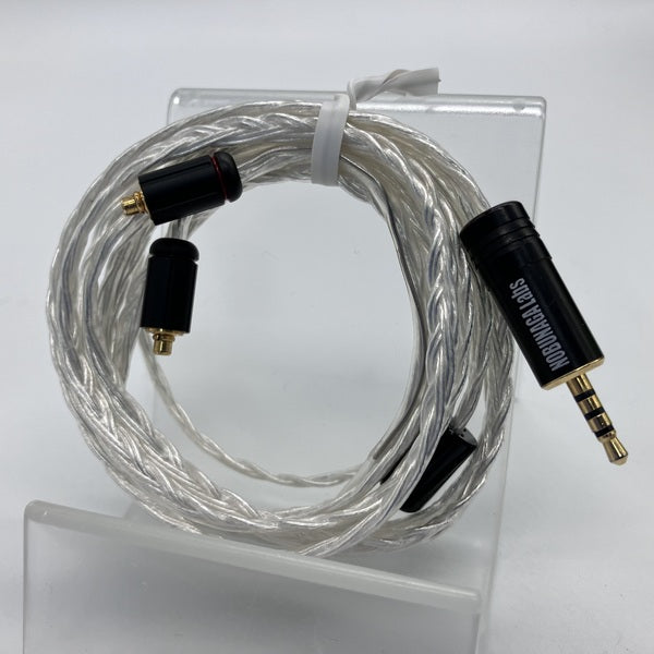 【中古】「非常に良い」NOBUNAGA Labs MMCXコネクター採用リケーブル TR-SE2 BALANCE 【AK2.5mm4極 バランス対応/MMCX】 NOBUNAGA Labs 【中古】雷切改 AK2.5mm4極バランス/MMCX 【NLP-RAI-KAI