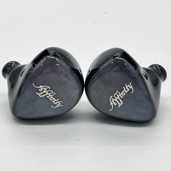 【中古】Affinity(ケーブル欠品)【日本橋】