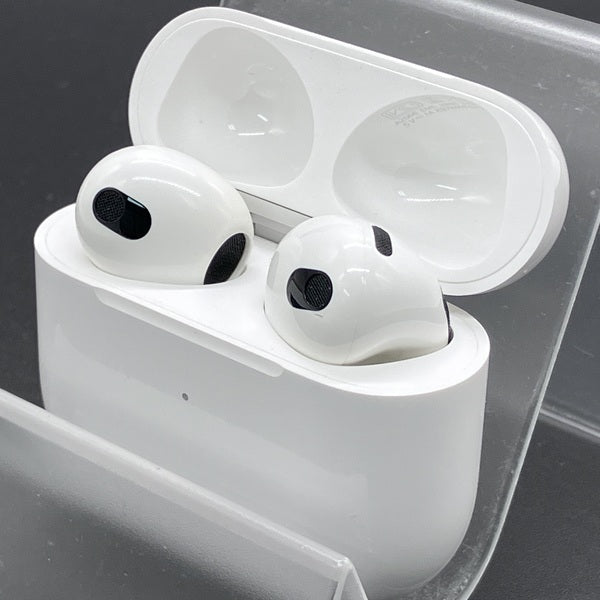 【中古】Airpods MME73J/A 3rd Generation【秋葉原】
