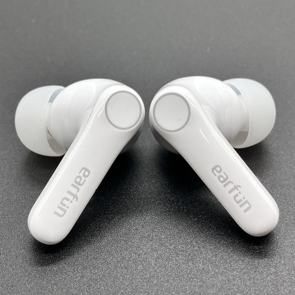 EarFun 【中古】Air Pro 4 - White【秋葉原】 – e☆イヤホン