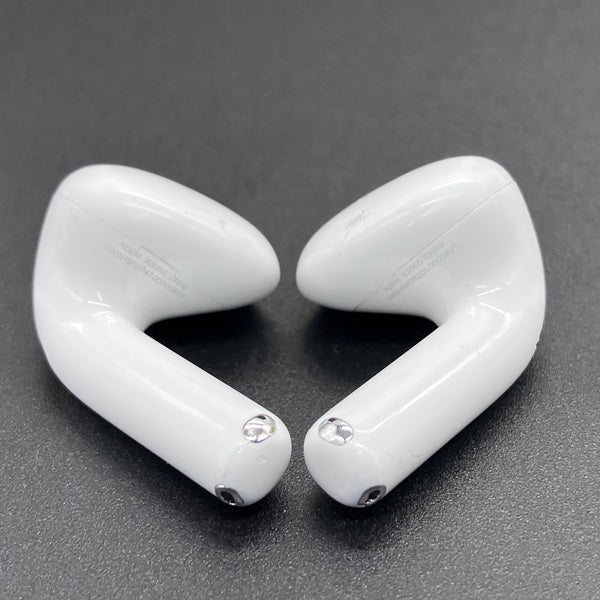Apple 【中古】AirPods 4 MXP93J/A（アクティブノイズキャンセリング
