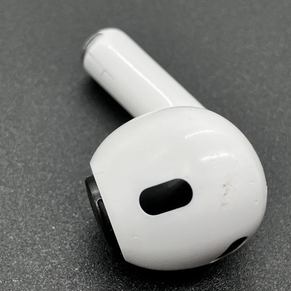 Apple 【中古】AirPods Pro (L側) (第2世代)(Lightning)【秋葉原】 – e