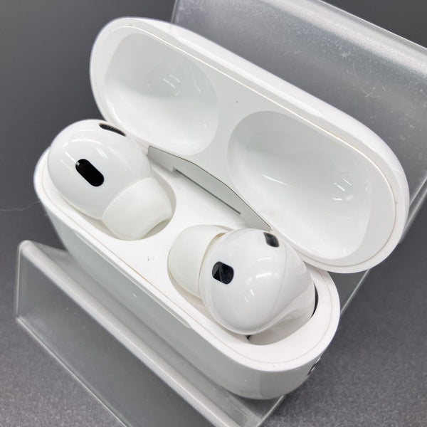 【中古】AirPods Pro (第2世代) MQD83J/A【秋葉原】