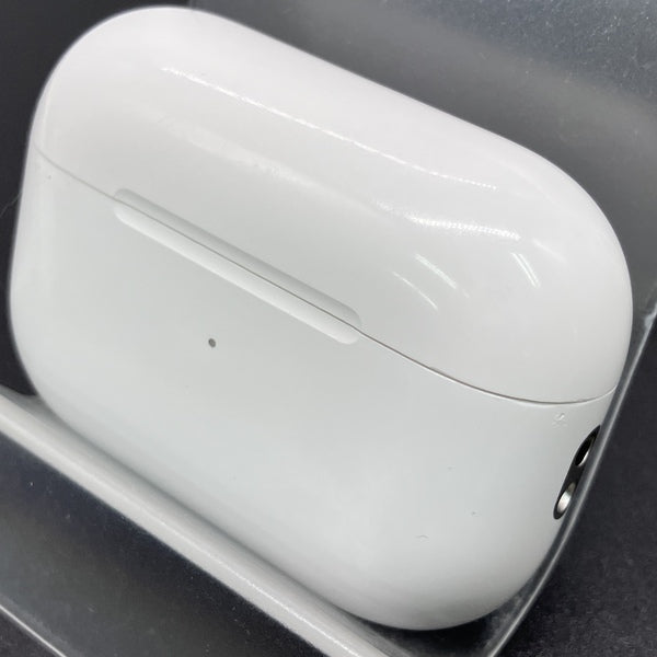 【中古】AirPods Pro (第2世代) MQD83J/A【秋葉原】