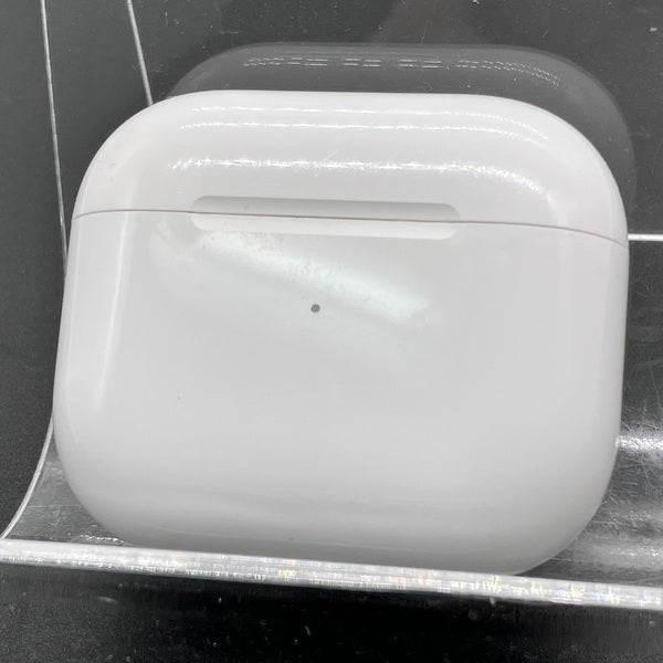 Apple 【中古】Airpods MME73J/A 3rd Generation【秋葉原】 – e☆イヤホン
