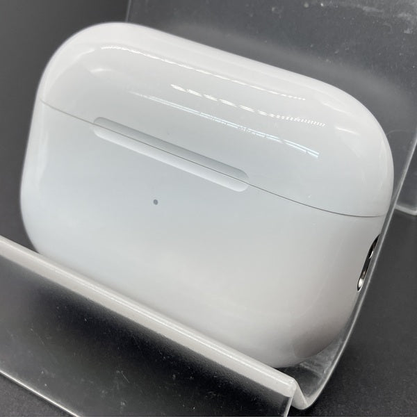【中古】AirPods Pro (第2世代) MagSafe充電ケース(USB-C)【秋葉原】