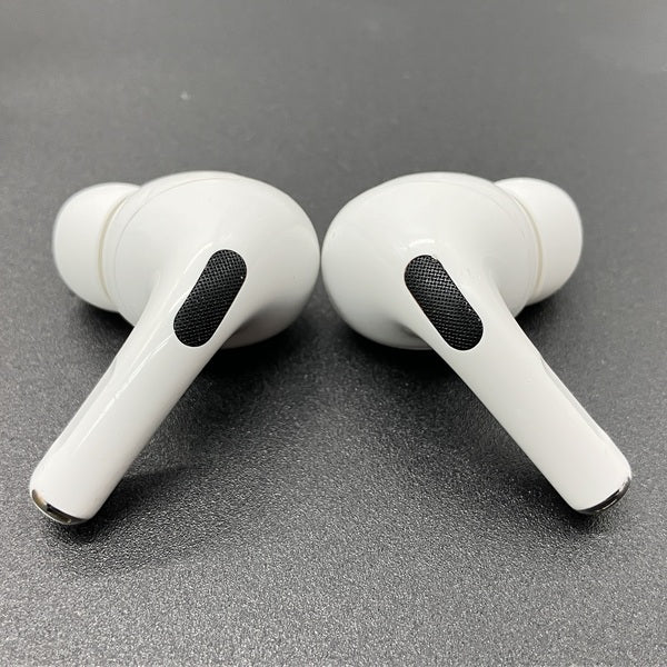 【中古】AirPods Pro (第2世代) MQD83J/A【秋葉原】