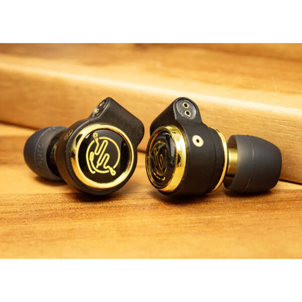 Rhapsodio Eden Brass 14周年数量限定モデル Rhapsodio 【中古】Eden Brass 14周年記念モデル【秋葉原】 – e☆イヤホン