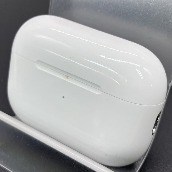 【中古】AirPods Pro (第2世代) MagSafe充電ケース(USB-C)【秋葉原】