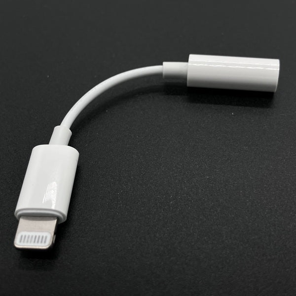 【中古】Lightning - 3.5 mmヘッドフォンジャックアダプタ【名古屋】