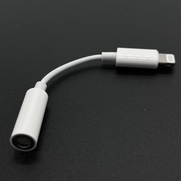 【中古】Lightning - 3.5 mmヘッドフォンジャックアダプタ【名古屋】