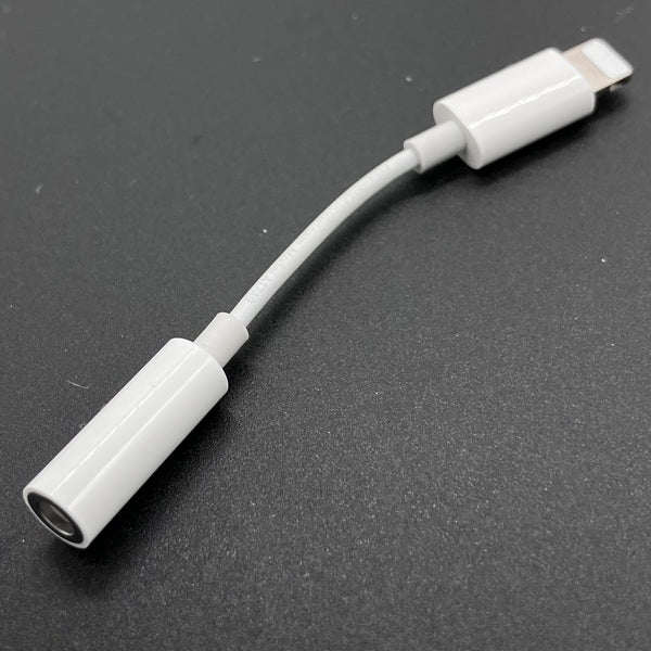 【中古】Lightning - 3.5 mmヘッドフォンジャックアダプタ【名古屋】