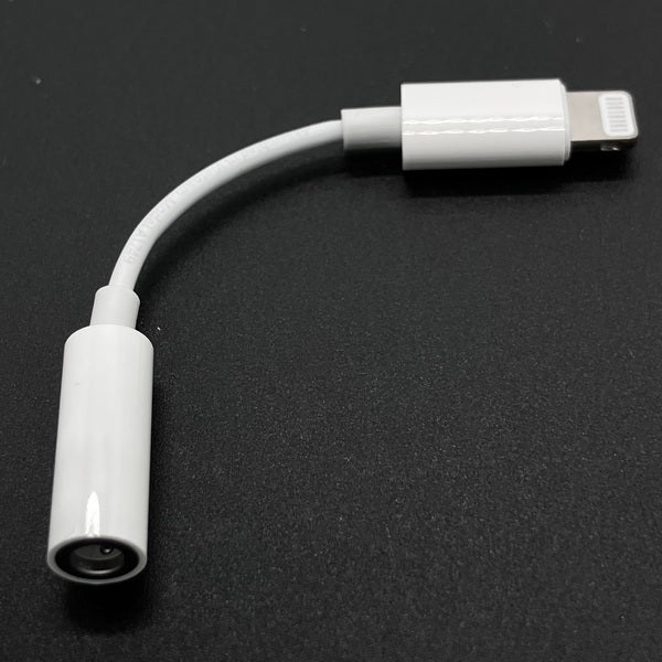 【中古】Lightning - 3.5 mmヘッドフォンジャックアダプタ【名古屋】