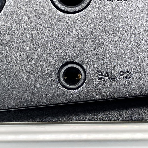 【中古】M17 【FIO-M17-B】【秋葉原】