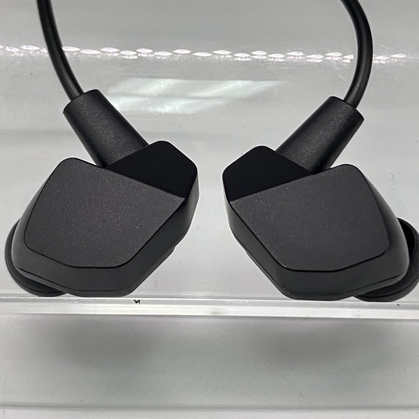 【中古】VR3000 for Gaming 【FI-VR3DPLMB】【日本橋】