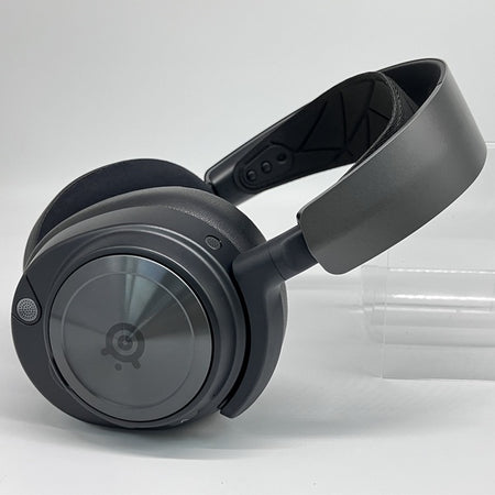 SteelSeries 【中古】Arctis Nova Pro Wireless P(RE) PlayStation用
