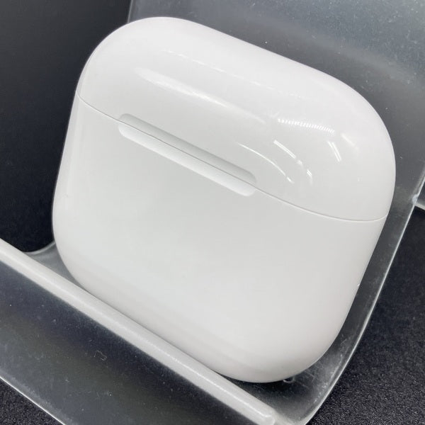 Apple 【中古】AirPods 4 MXP93J/A（アクティブノイズキャンセリング