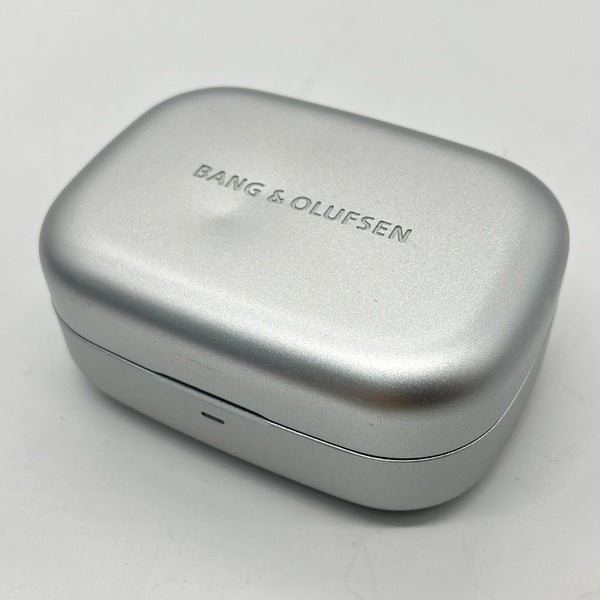 BANG & OLUFSEN 【中古】Beoplay Eleven Natural Aluminium【日本橋