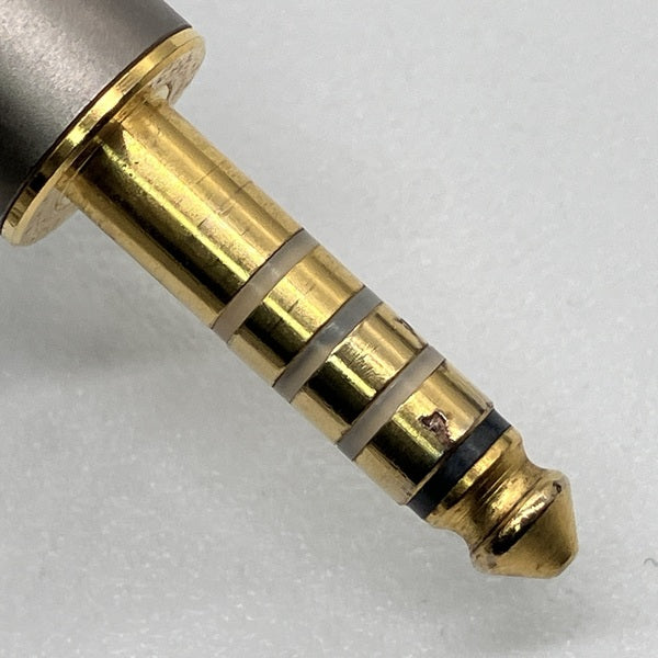 WAGNUS. 【中古】NEUTRON 4.4mm 5極 カスタムIEM 2pin用【秋葉原】 – e