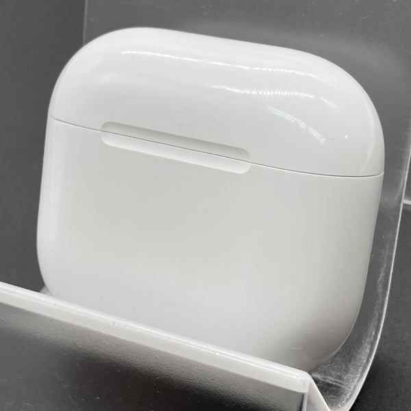 Apple 【中古】AirPods 4 MXP93J/A（アクティブノイズキャンセリング