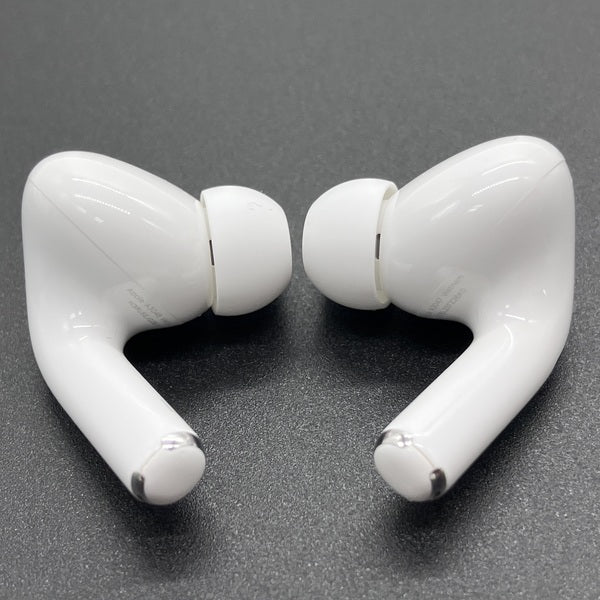 Apple 【中古】MagSafe充電ケース(USB-C)付きAirPods Pro(第2世代