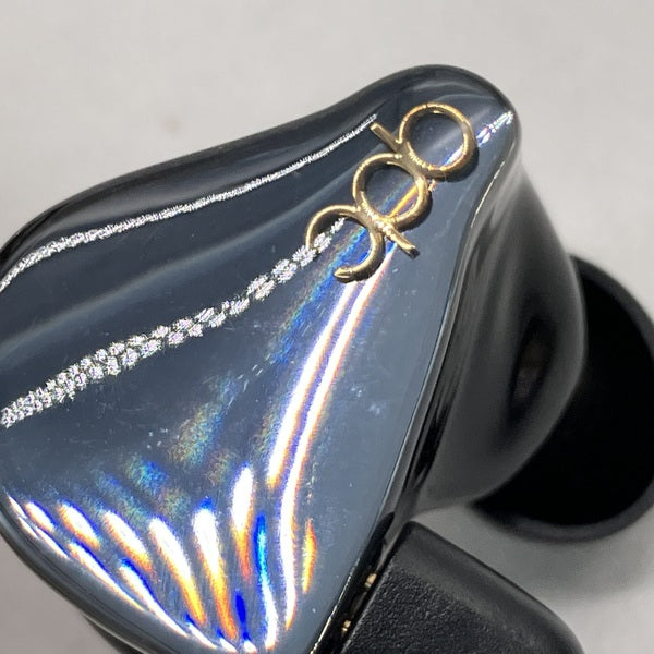 qdc 【中古】SUPERIOR Piano Black 【QDC-SUPERIOR-BK】【秋葉原】 – e