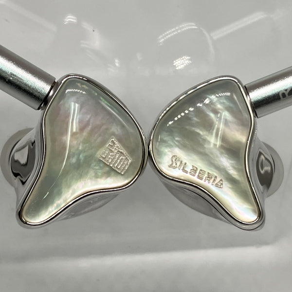 【中古】Silberia【日本橋】